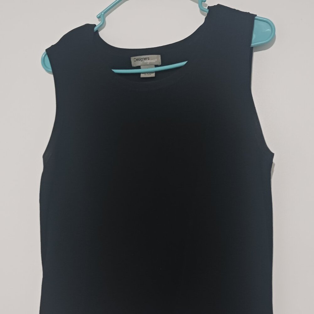 Designers Originals black sleeveless stretchy tank top
